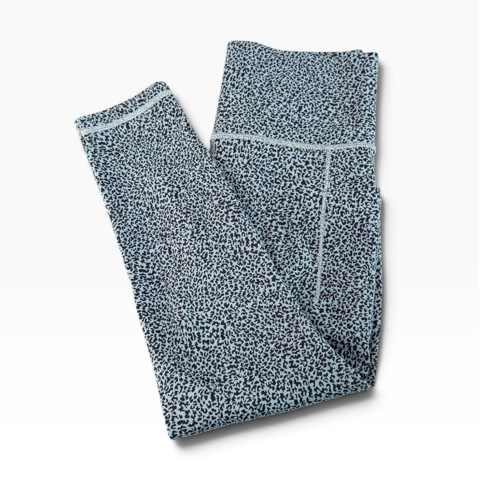 Athleta Salutation Stash II Textured Tight Blue Leopard Print Leggings XSP